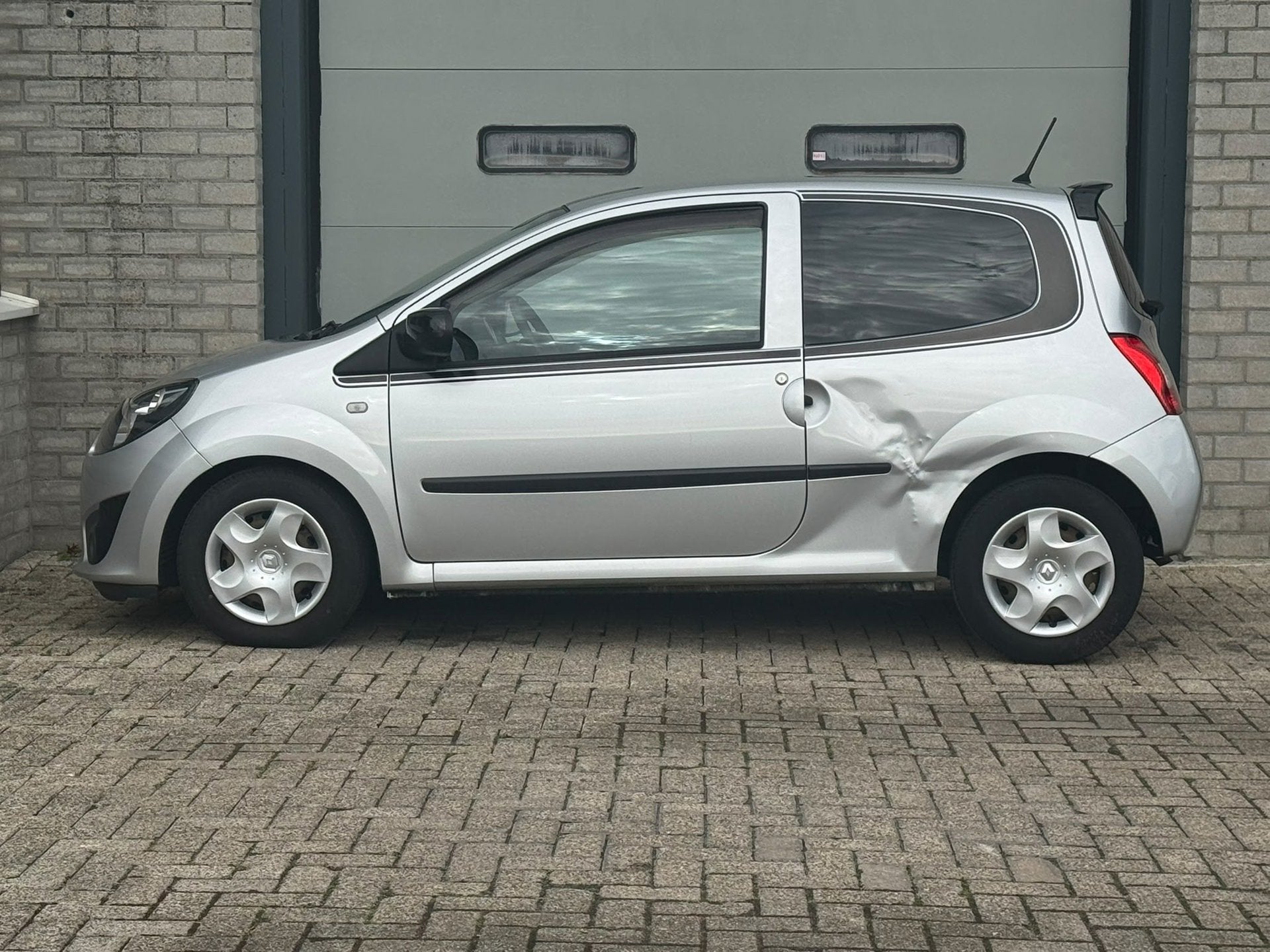 Renault Twingo 1.5 dCi Collection Nap|Airco, Auto's, Voorwielaandrijving, Euro 5, Gebruikt, Beige