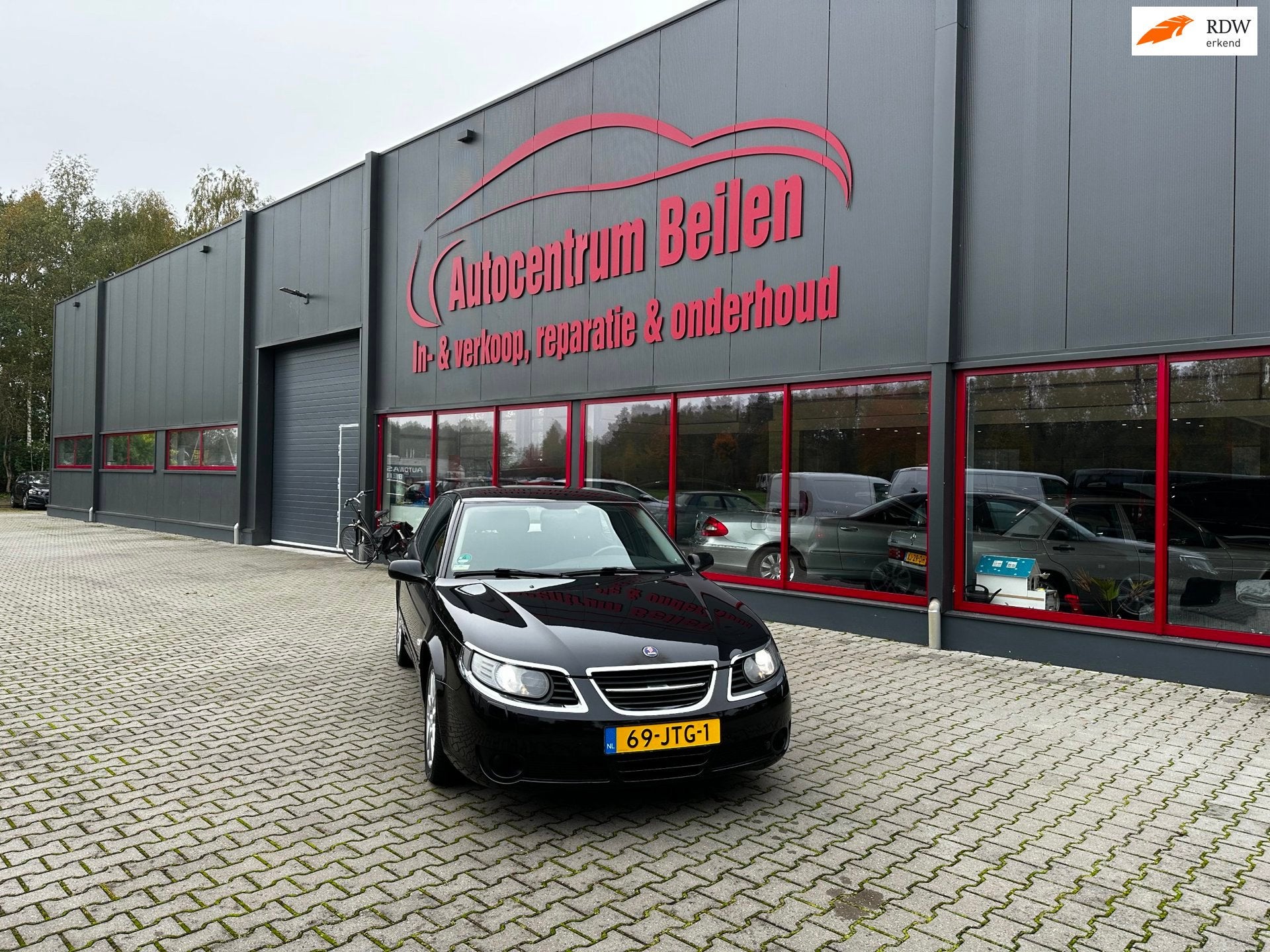 Saab 9-5 2.3t Linear / Trekhaak / Airco / Sedan / Stoelverwa, Auto's, Voorwielaandrijving, Dealer onderhouden, 4 cilinders, 2290 cc