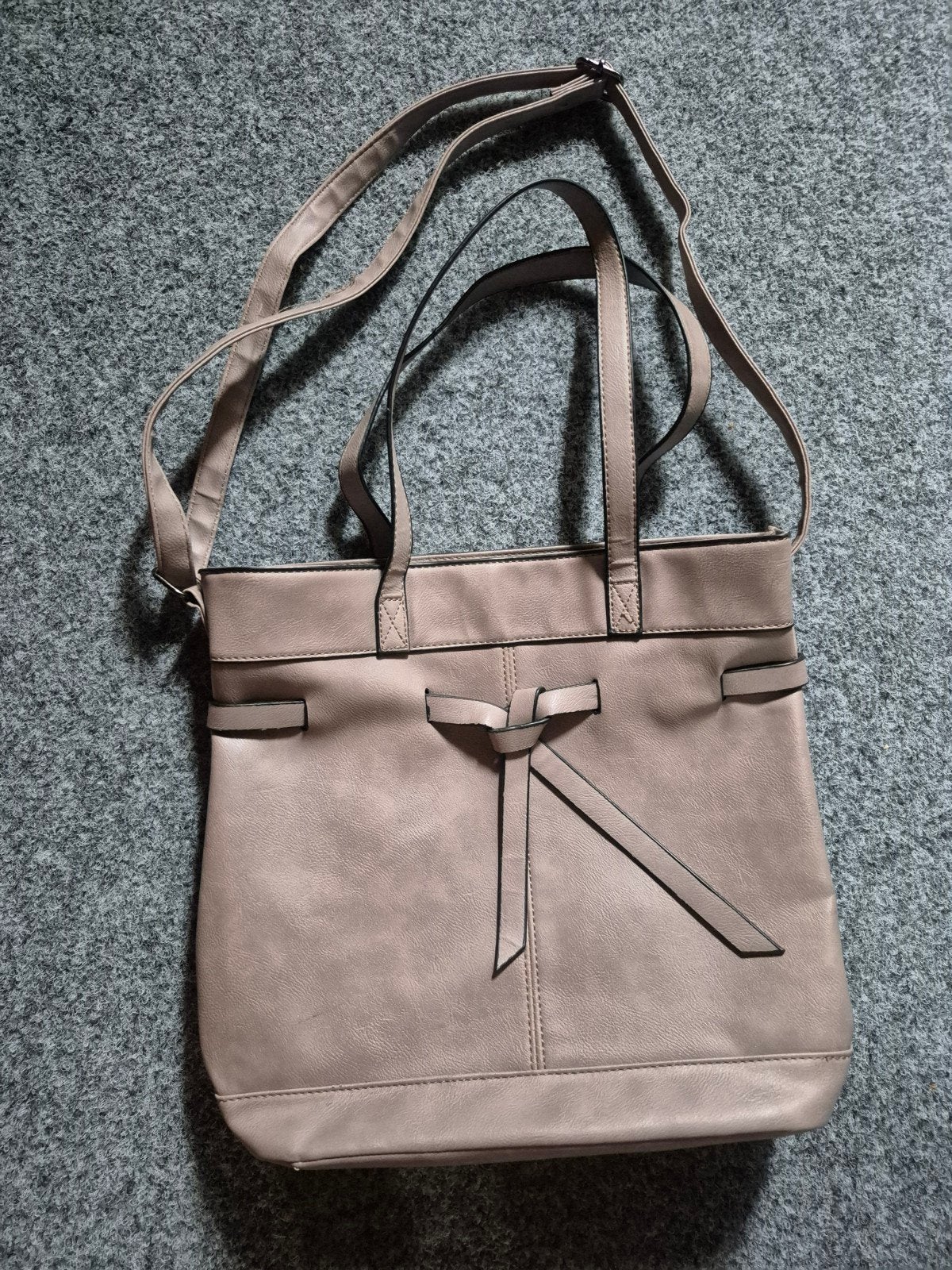 Stijlvolle schoudertas taupe, Ophalen of Verzenden, Gebruikt, Beige, Handtas