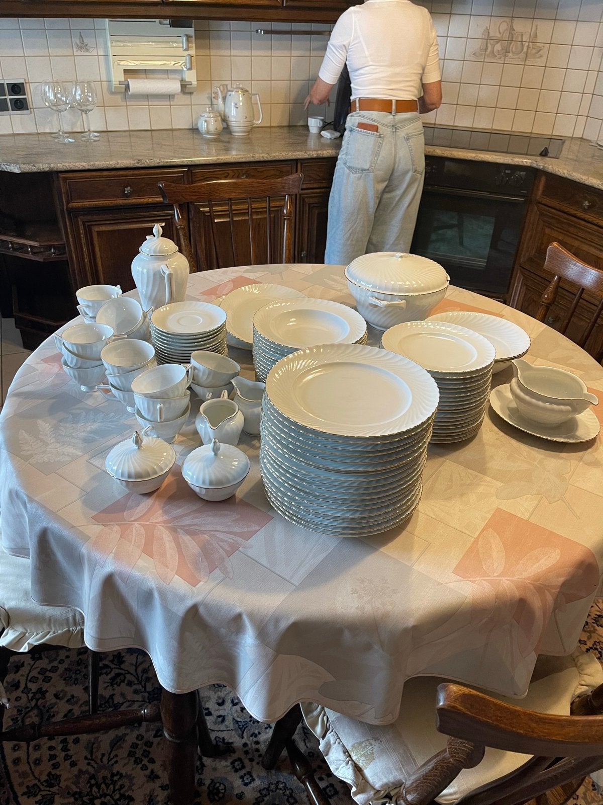 Prachtig Royal Tettau Porseleinen Servies - Wit met Gouden R, Ophalen