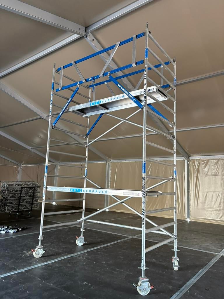 Rolsteiger huren ? Beste prijzen & snelle service, Doe-het-zelf en Verbouw, Steigers, Ophalen, Zo goed als nieuw, Rolsteiger of Kamersteiger