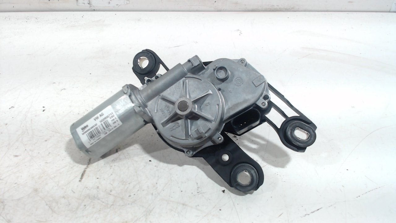 Ruitenwissermotor achter Volkswagen Golf, Onderdelen@venauto.nl, Van der Ven Autorecycling B.V., Gebruikt, Ettenseweg 76, 4706 PB Roosendaal, The Netherlands