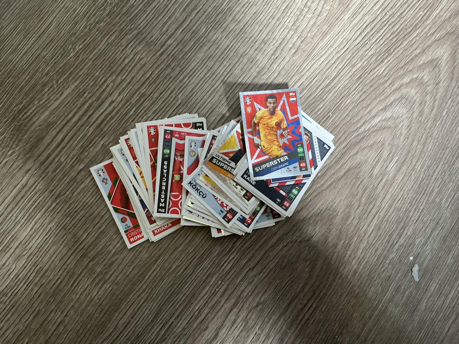 Topps EURO 2024 Voetbalplaatjes en Stickers, Ophalen of Verzenden, Gebruikt, Stickers en Plaatjes