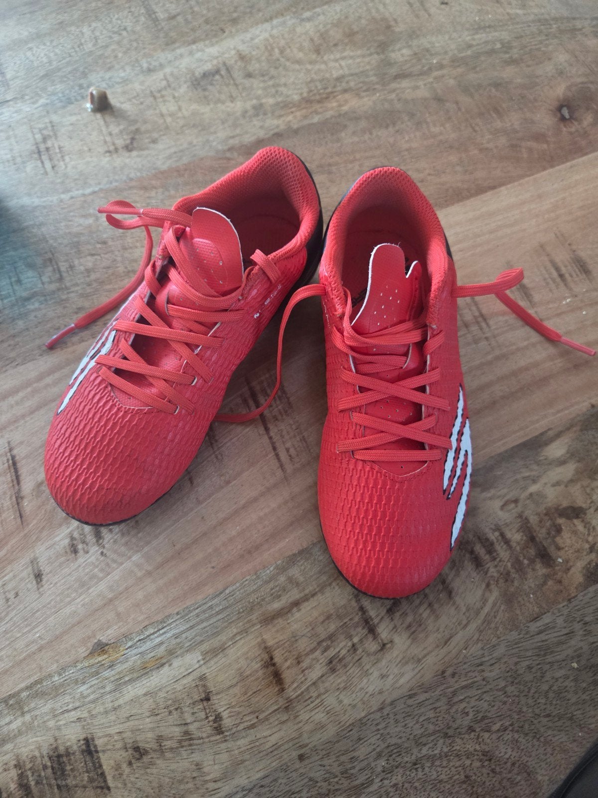 voetbalschoenen, Sport en Fitness, Voetbal, Maat XS of kleiner, Ophalen, Zo goed als nieuw, Schoenen