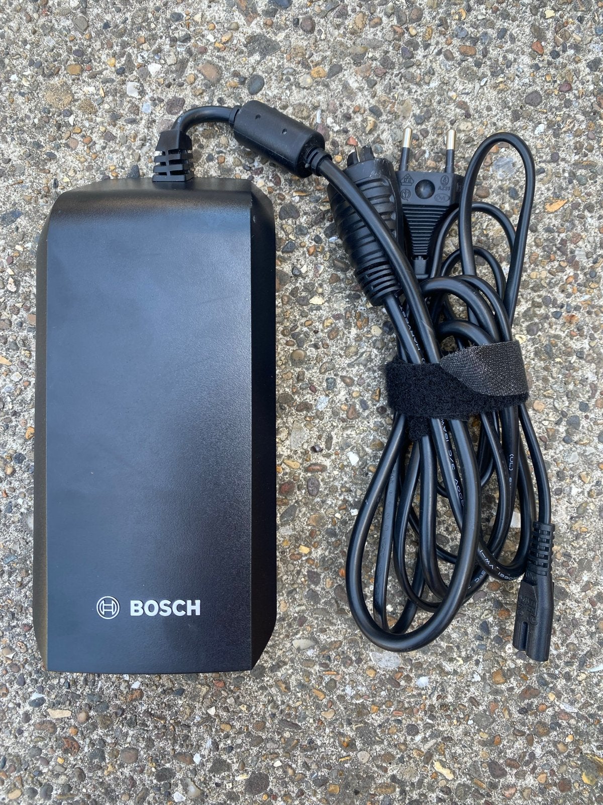 Bosch eBike Acculader 36-4/230 Standard Charger BCS220, Fietsen en Brommers, Fietsaccessoires | Fietsaccu's, Ophalen of Verzenden