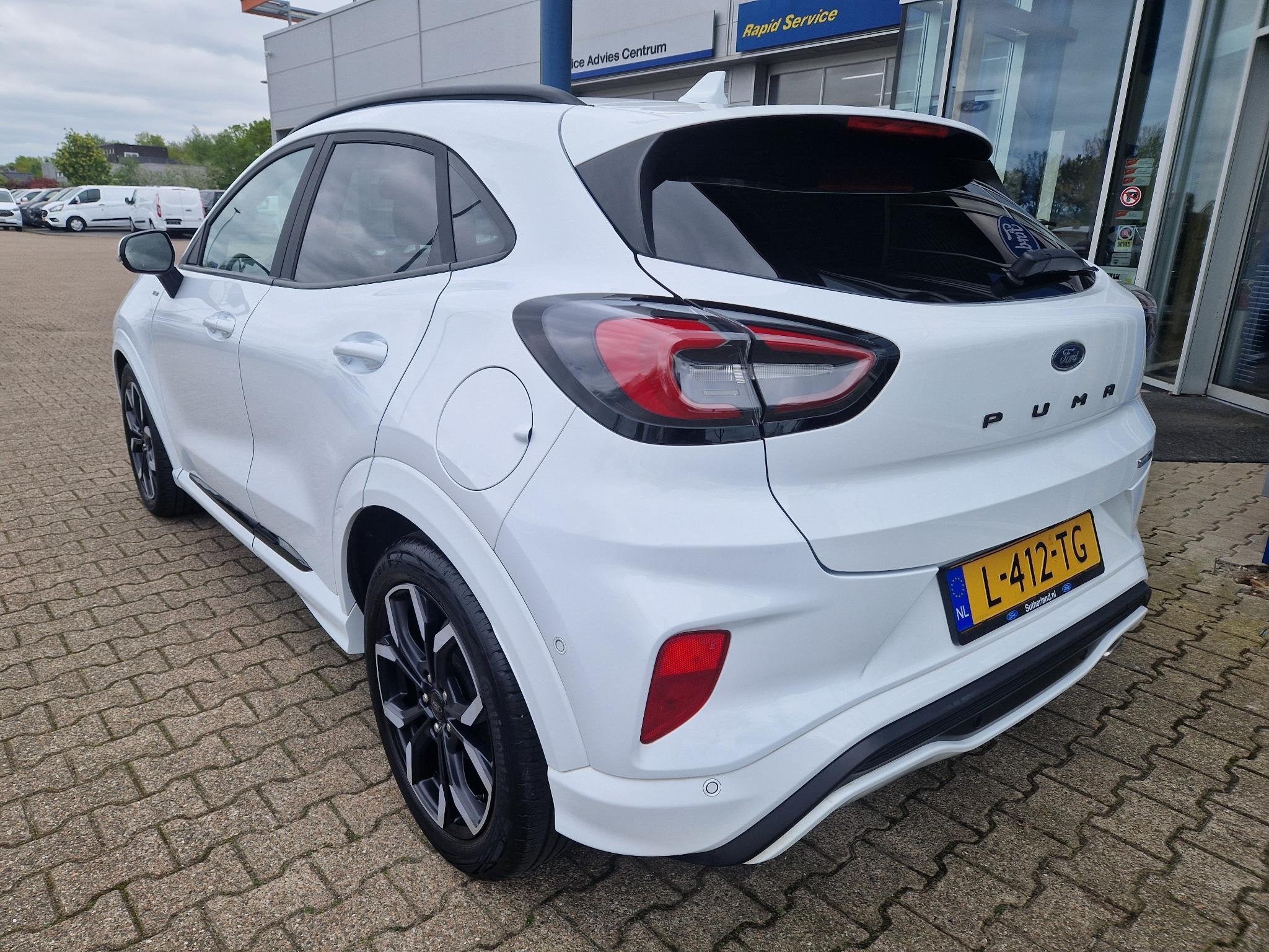 Ford Puma 1.0 EcoBoost Hybrid ST-Line X | Automaat | 37.000, Auto's, Ford, 125 pk, Leder en Stof, Wit, Bedrijf