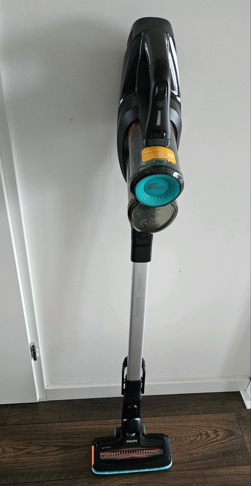 Philips SpeedPro steelstofzuiger met oplaadstation, Ophalen, Draadloos, Gebruikt, Philips