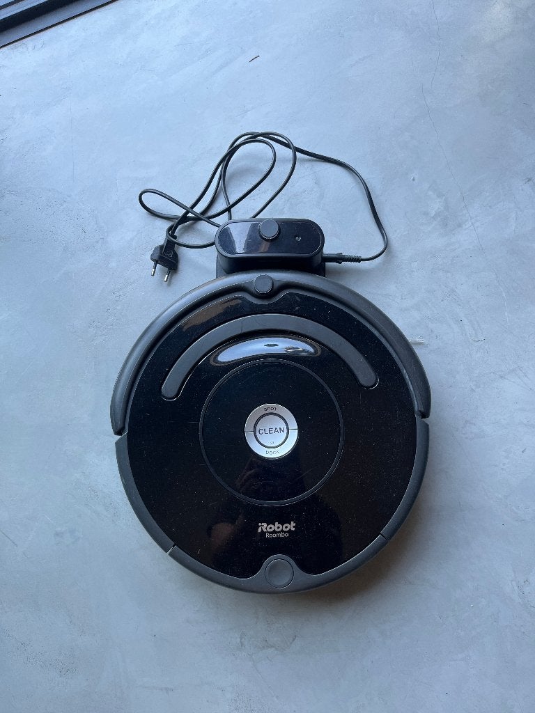 Roomba robotstofzuiger, Ophalen, Gebruikt, IRobot, Robotstofzuiger