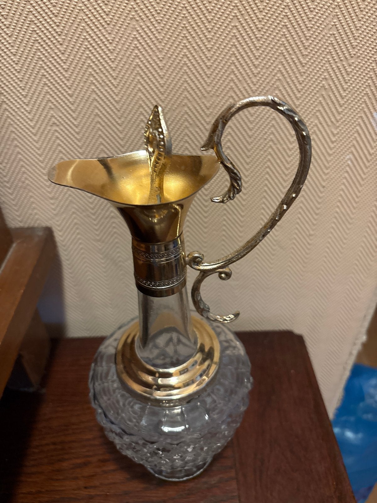 Vintage glazen karaf met metalen details, Ophalen