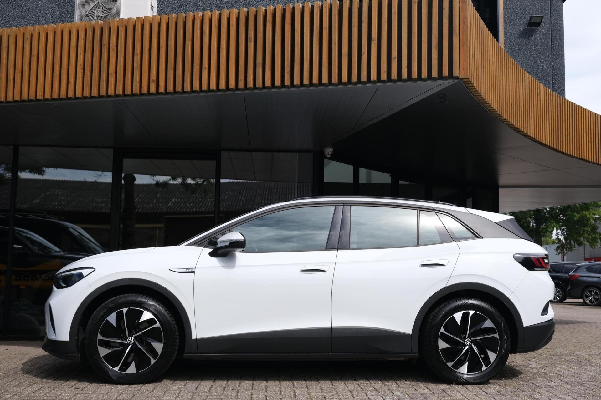 Volkswagen ID.4 Pro 77 kWh|Rijklaar!|SoH90%|ACC|Trekhaak|Stu, Automaat, Automatische klimaatregeling, Achterwielaandrijving, Gebruikt