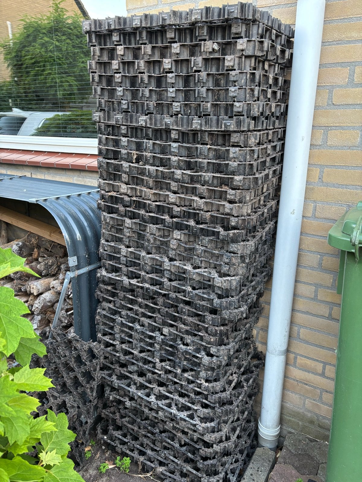 24 stuks grindkorven 60x40 cm, 6m2, Tuin en Terras, Ophalen, Gebruikt, Beton, Terrastegels