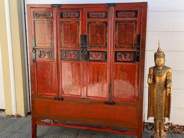 **UNIEKE** Chinese buffetkast handgesneden ornamenten, Huis en Inrichting, Kasten | Buffetkasten, Ophalen of Verzenden, Gebruikt