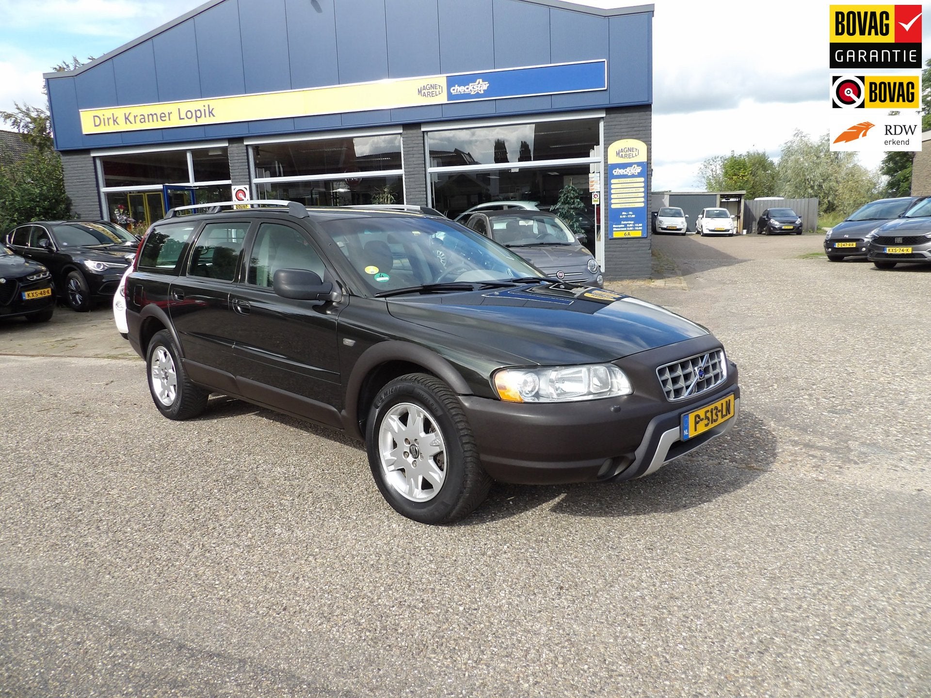 Volvo XC70 2.5 T Momentum, Auto's, Automaat, XC70, 2521 cc, Leder