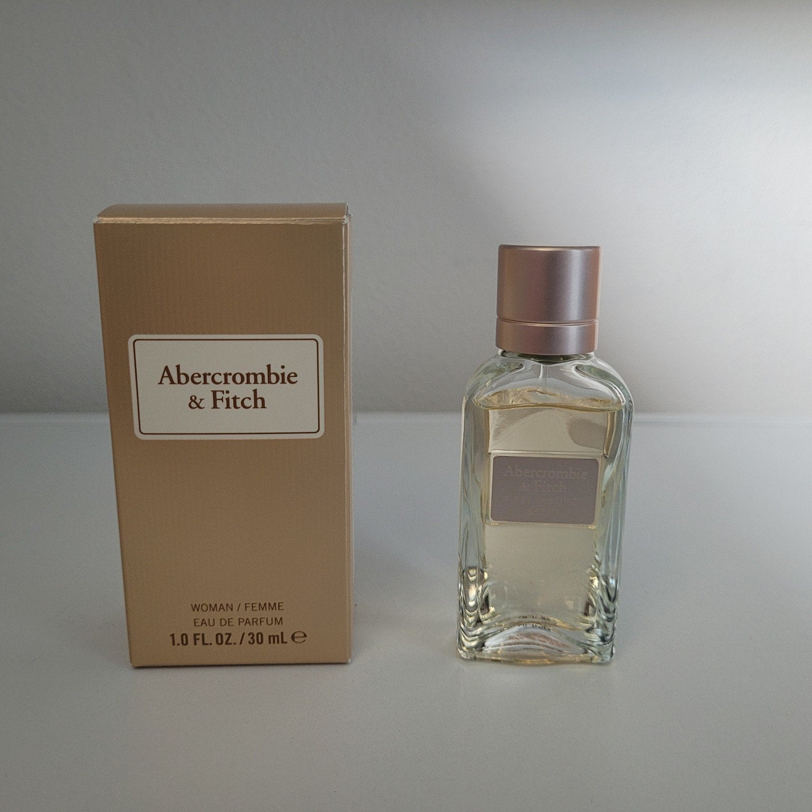 Eau de parfum Abercrombie & Fitch: First Instinct Sheer 30ml, Ophalen of Verzenden, Gebruikt