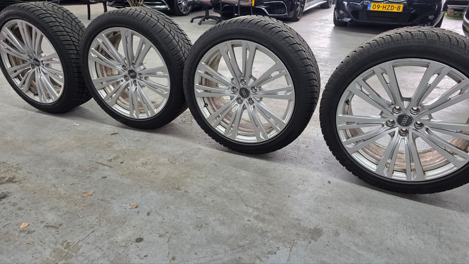 Audi A8 20 inch originele winterset / Dunlop, Auto-onderdelen, Ophalen, Gebruikt, Banden en Velgen, Winterbanden