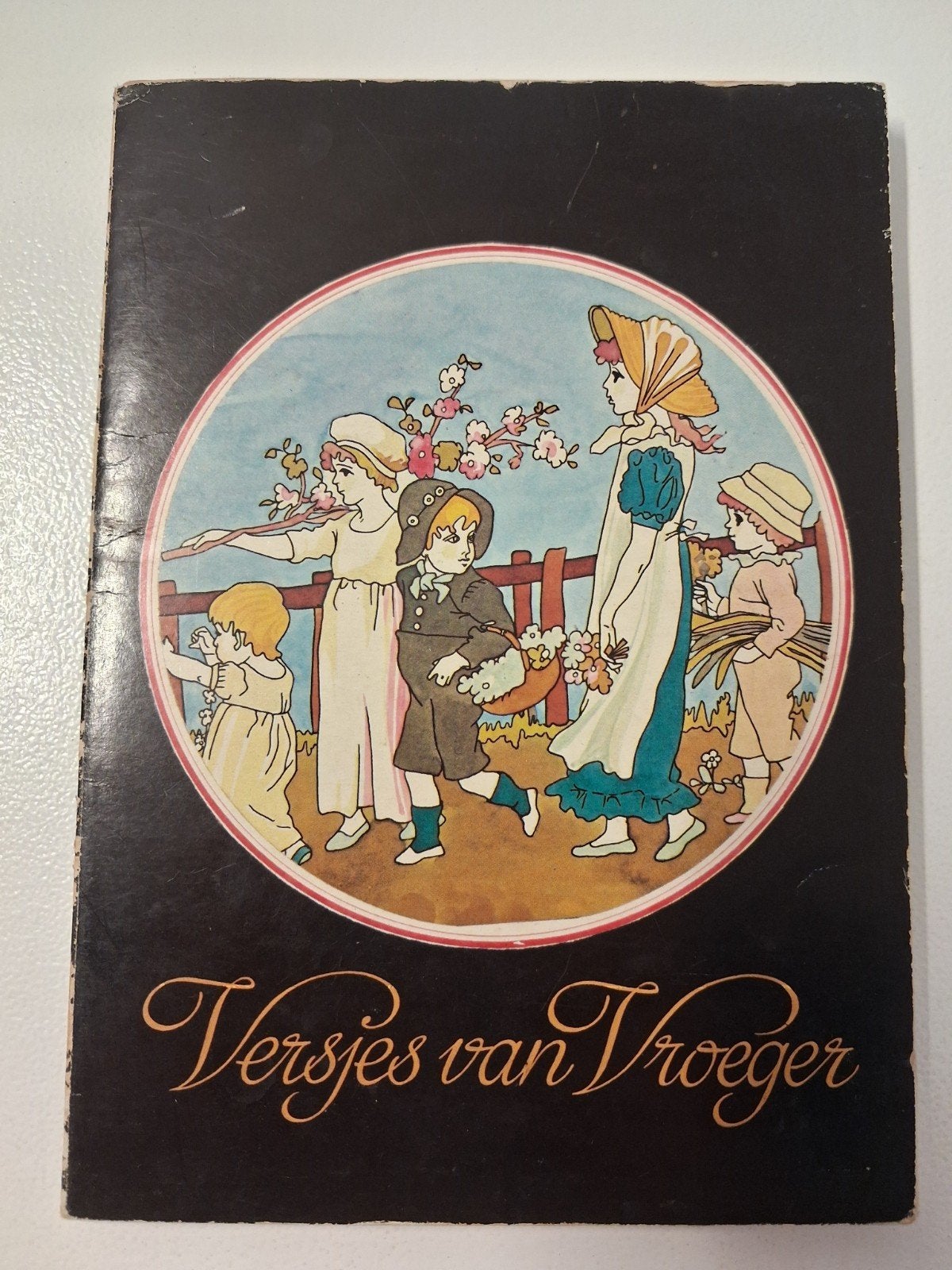 Vintage kinderboek: Versjes van Vroeger . 1981, Gelezen, Fictie algemeen, Jongen of Meisje, Ophalen of Verzenden