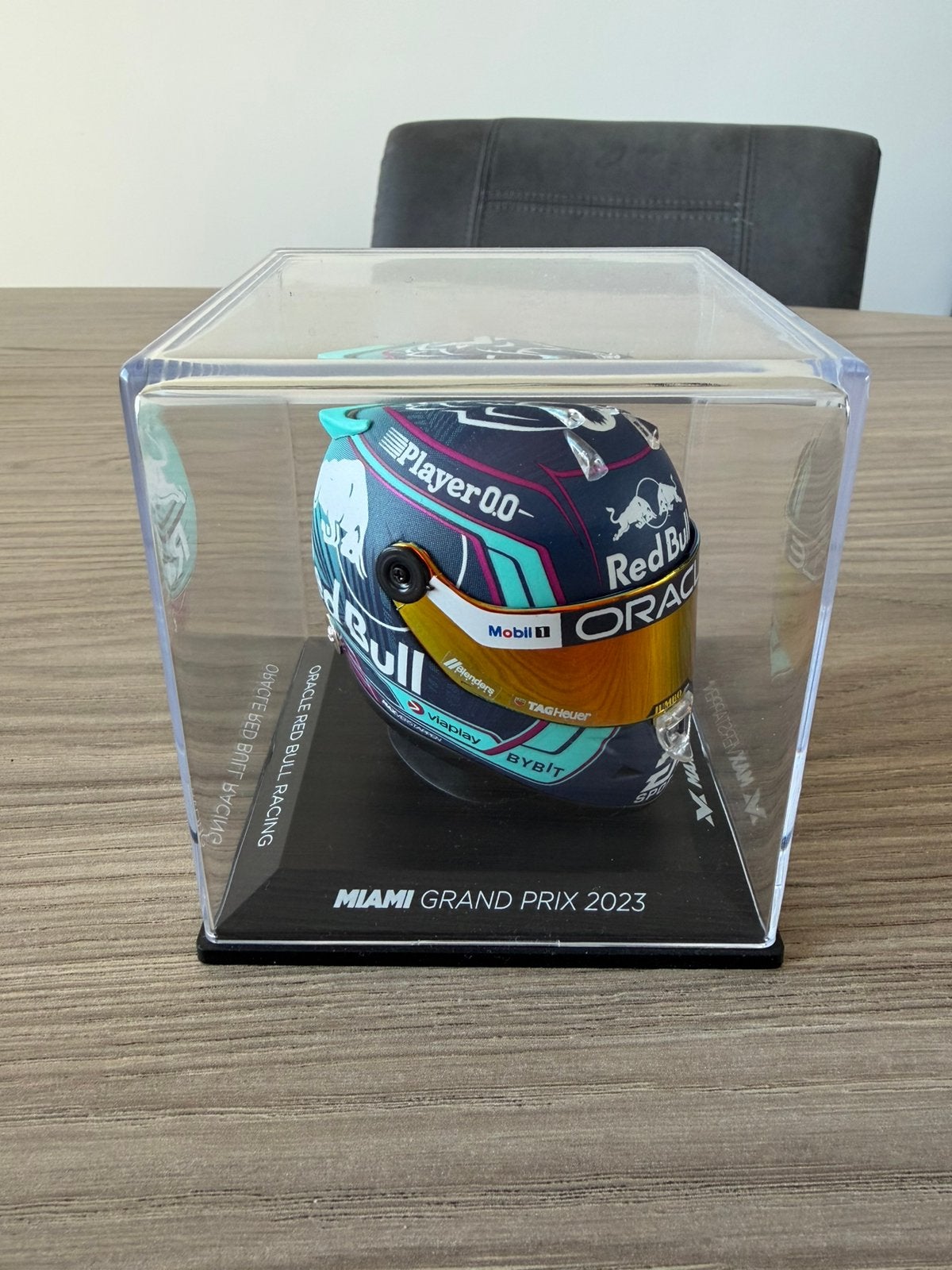 1:4 miami grand prix 2023 helm, Verzamelen, Automerken, Motoren en Formule 1, Ophalen of Verzenden, Zo goed als nieuw, Formule 1