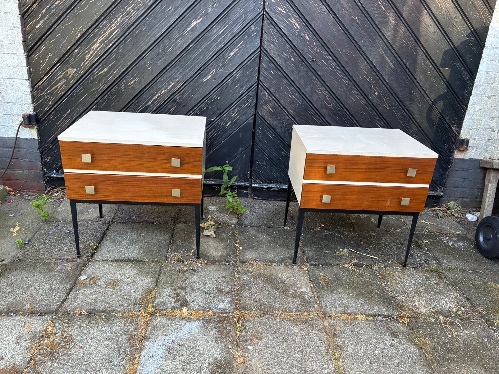 Twee Midcentury nachtkastjes, Ophalen, Zo goed als nieuw, Minder dan 45 cm