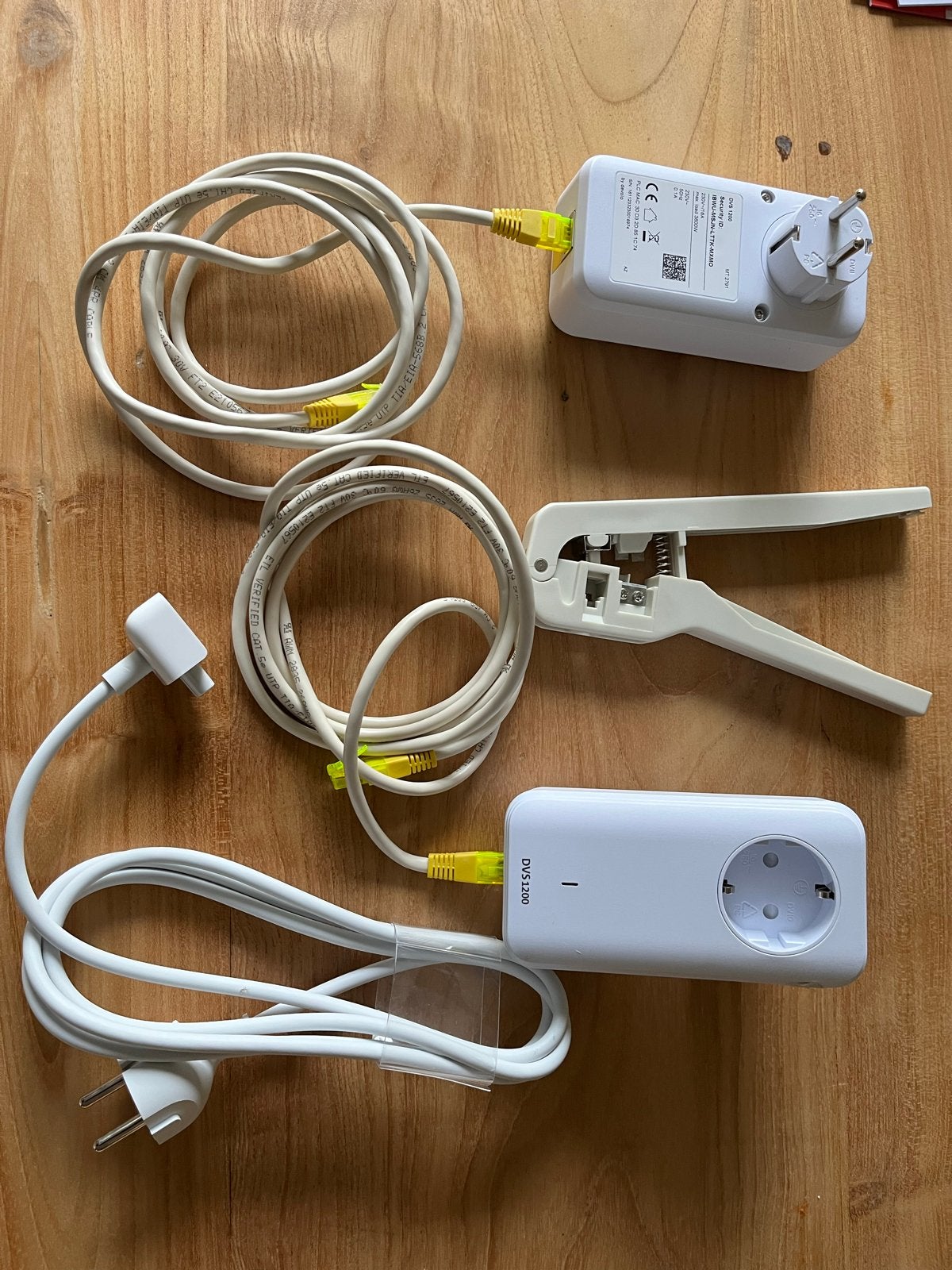 Kpn DVS 1200 Devolo dLAN 1200+ WiFi ac Powerline Adapter Kit, Ophalen of Verzenden, Zo goed als nieuw