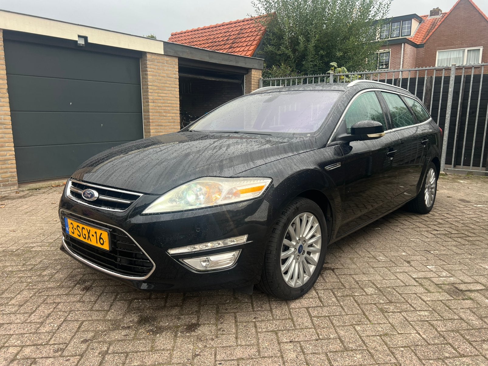 Ford Mondeo 1.6 16V Scti 118KW Wagon NWE apk, Auto's, Voorwielaandrijving, 1596 cc, 4 cilinders, Mondeo
