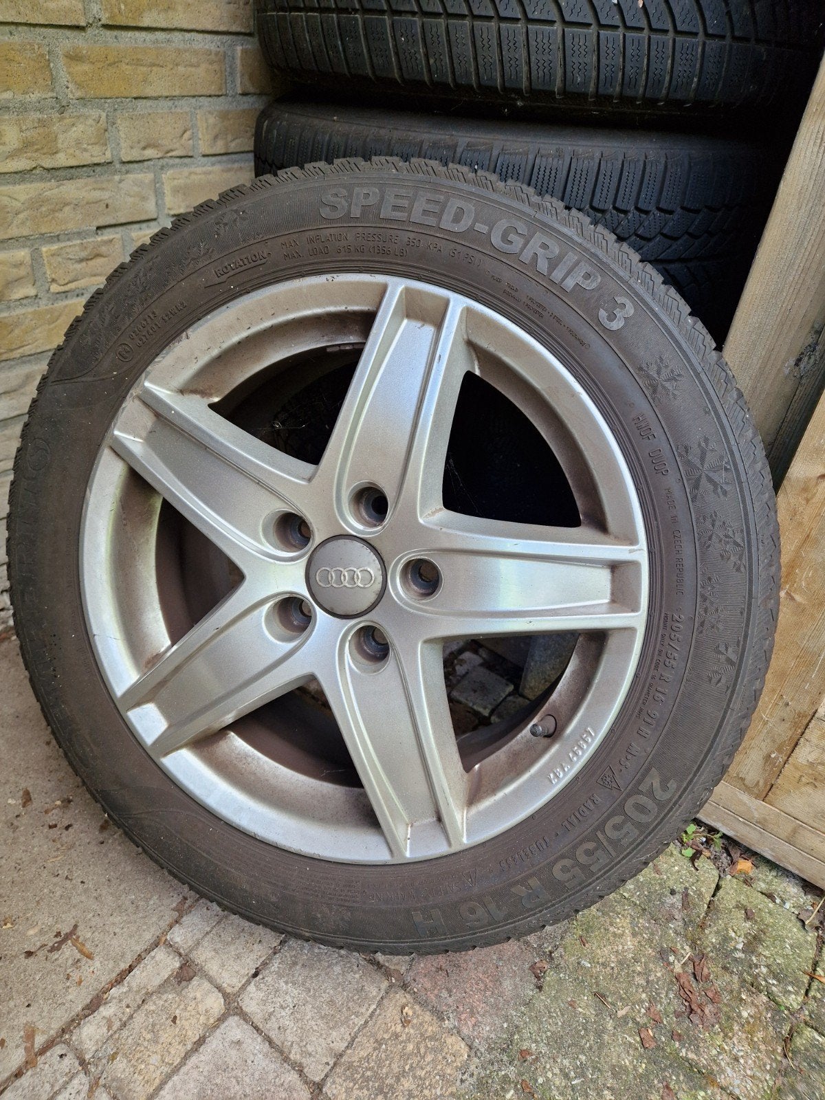 Audi A3 velgen met winterbanden 205/55 R16, Auto-onderdelen, Ophalen, Gebruikt, 16 inch, Banden en Velgen