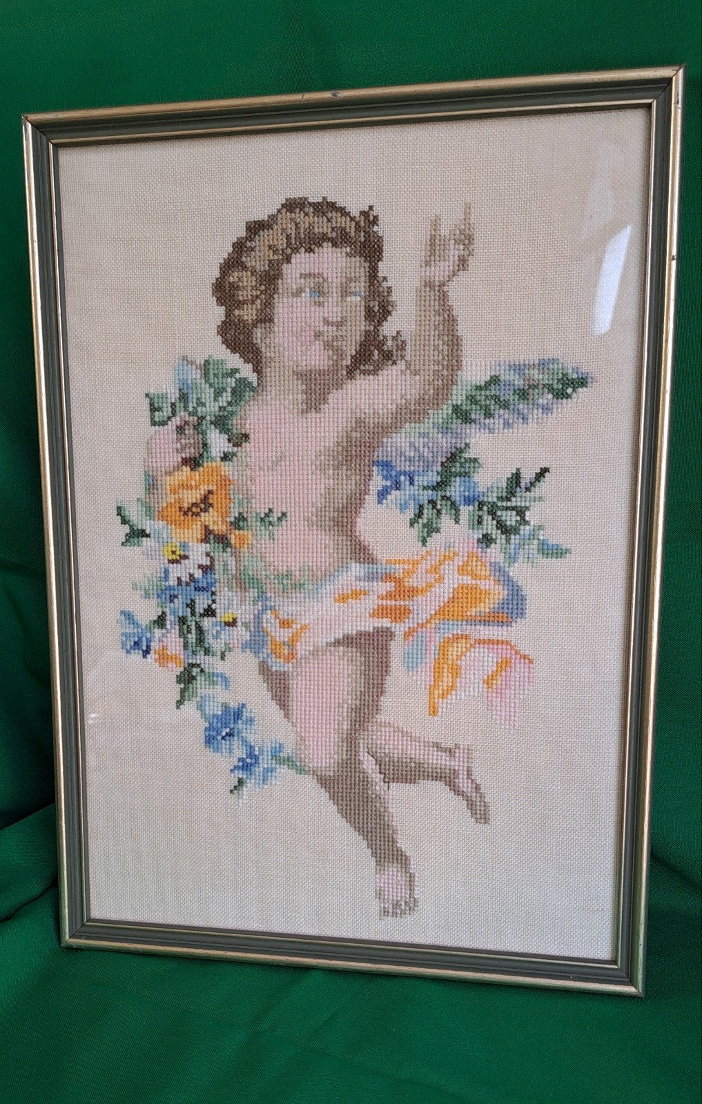 Geborduurd Vintage Engel met Bloemen Lijst 36,5 / 26.5, Vierwindenstraat 22, 4811 HG Breda, Gebruikt, Lijstenmakerij Nico Haagh