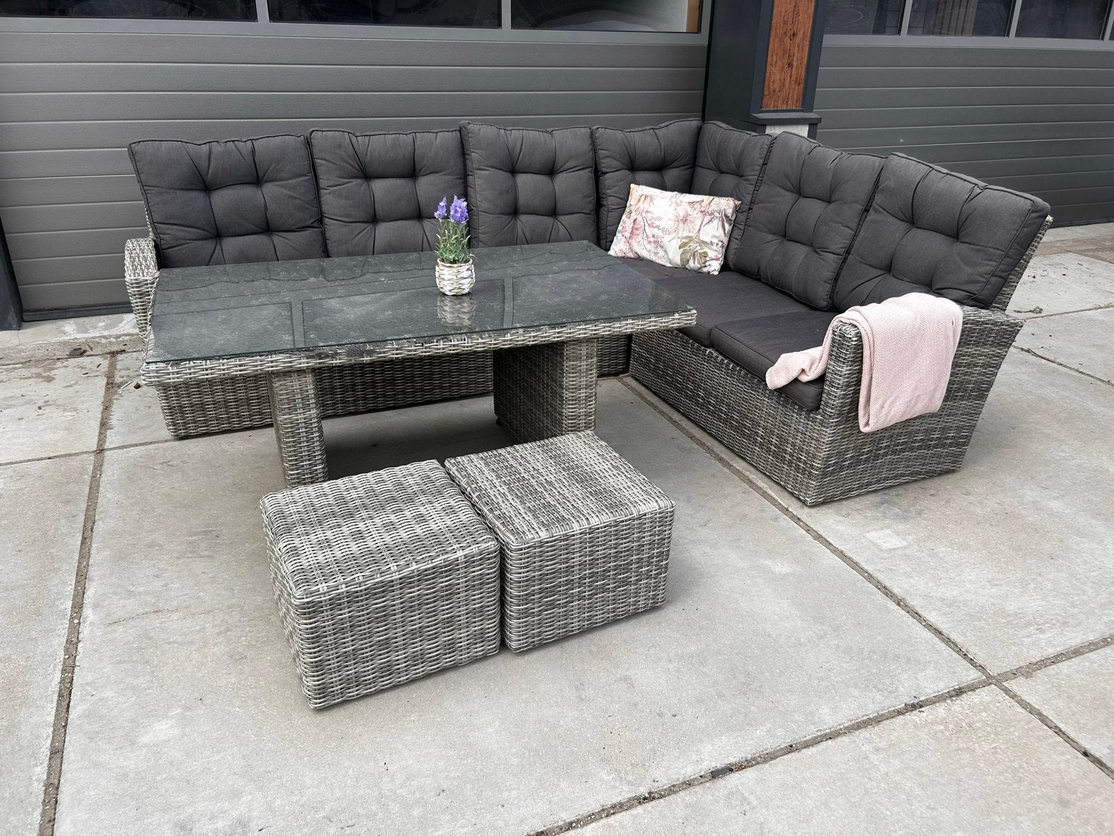 Mooie Garden Impressions dining loungeset met gratis tafel