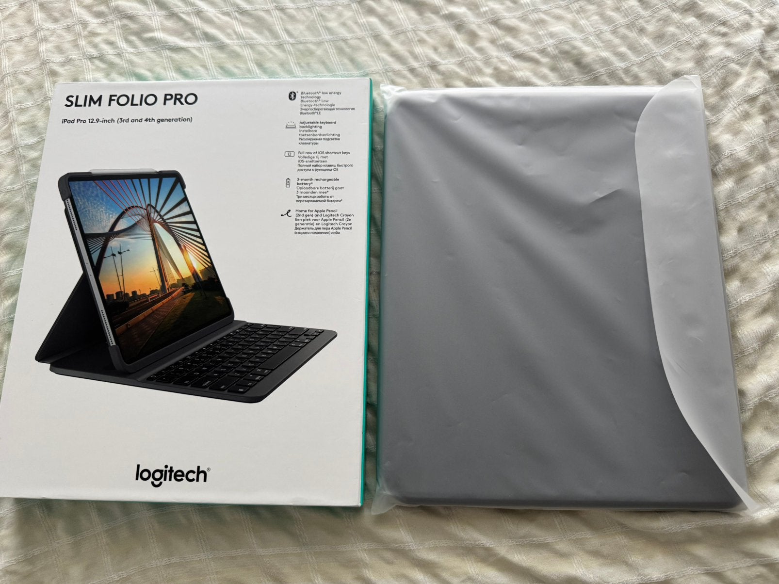 Logitech Slim Folio Pro Toetsenbord Cover iPad Pro 12.9-inch, Nieuw, Ophalen of Verzenden, Draadloos, Qwerty