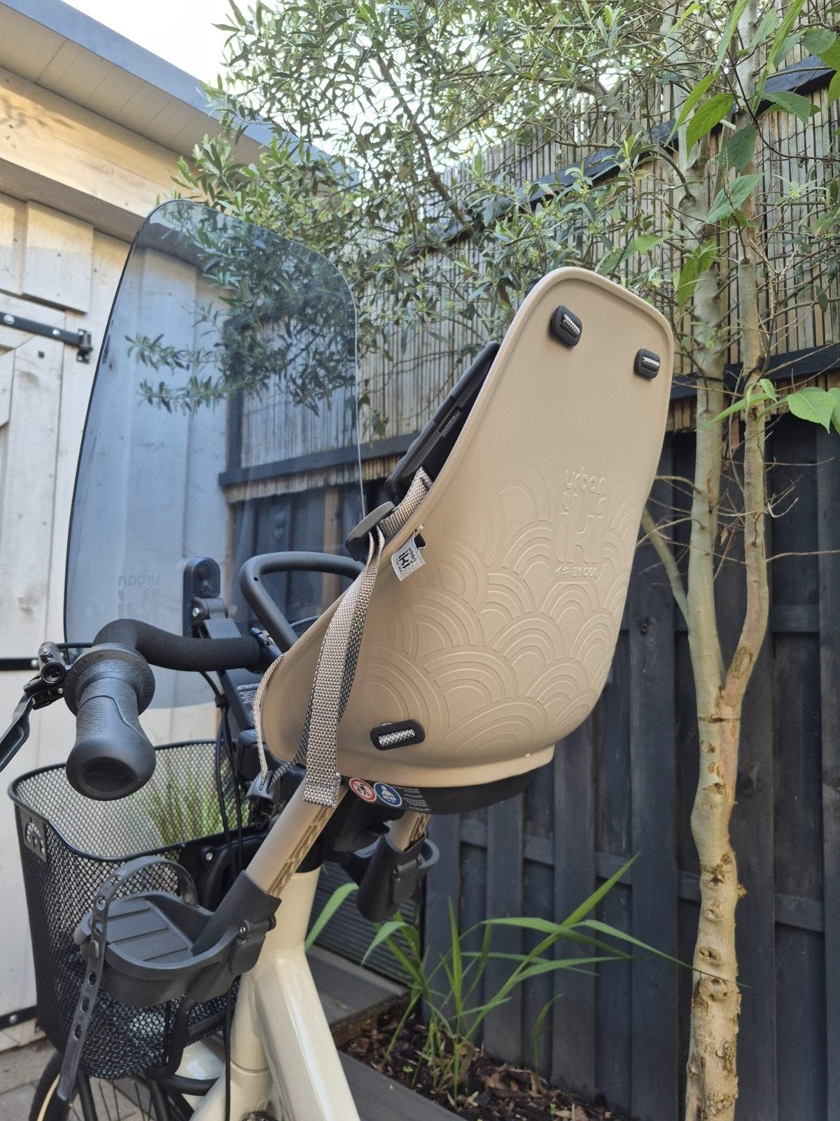 Urban Iki Voorzitje met windscherm - Zo goed als nieuw, Fietsen en Brommers, Ophalen, Voetsteuntjes, 0 t/m 18 kg, Voorzitje