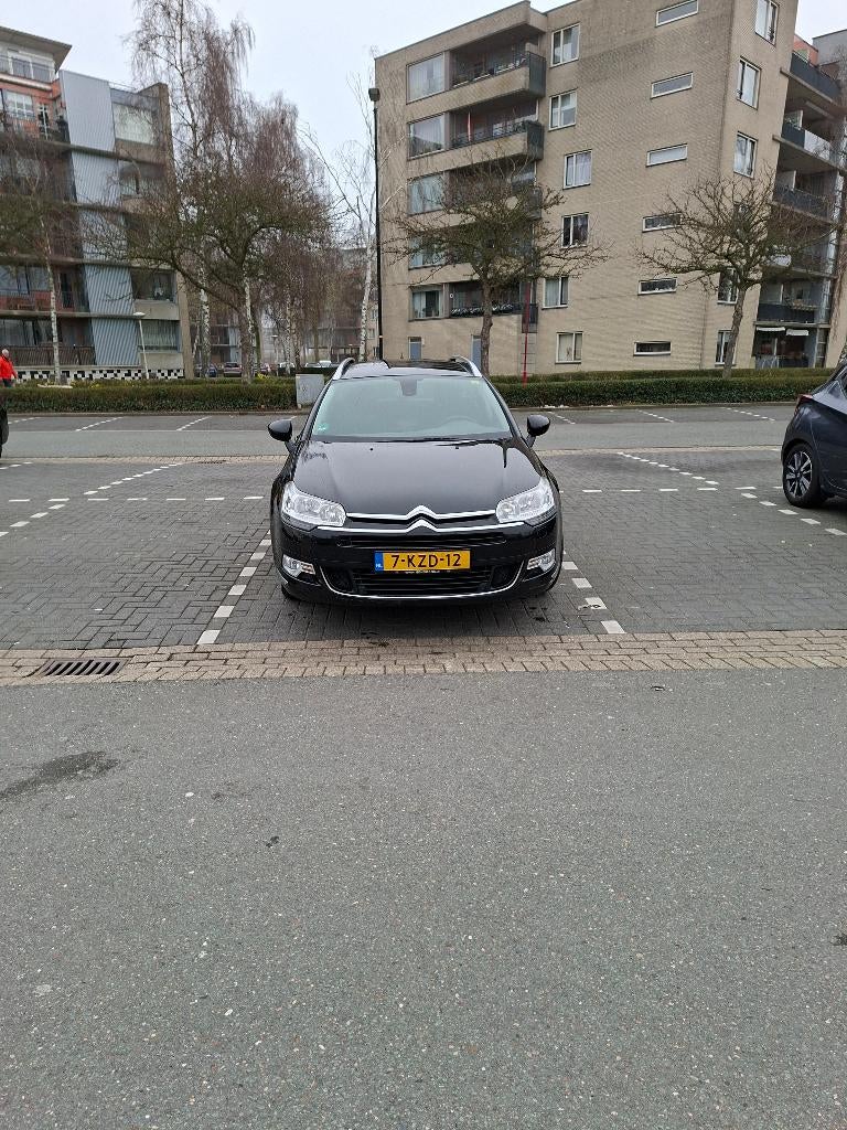 Citroën C5 1.6 THP Tourer 2013 Zwart, Auto's, Citroën, Voorwielaandrijving, Euro 5, Zwart, Zwart