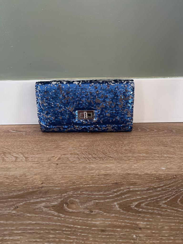 Glitterende blauwe clutch met schouderbandje, Ophalen, Zo goed als nieuw, Blauw, Avondtasje