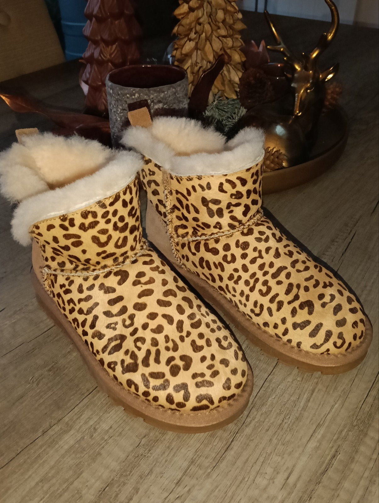 Uggs met luipaardprint - Maat 36, Bruin, New Look, Lage of Enkellaarzen, Ophalen of Verzenden