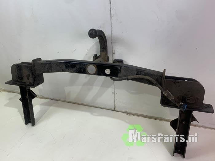 Trekhaak van een Opel Zafira, Gebruikt, -, -, Opel