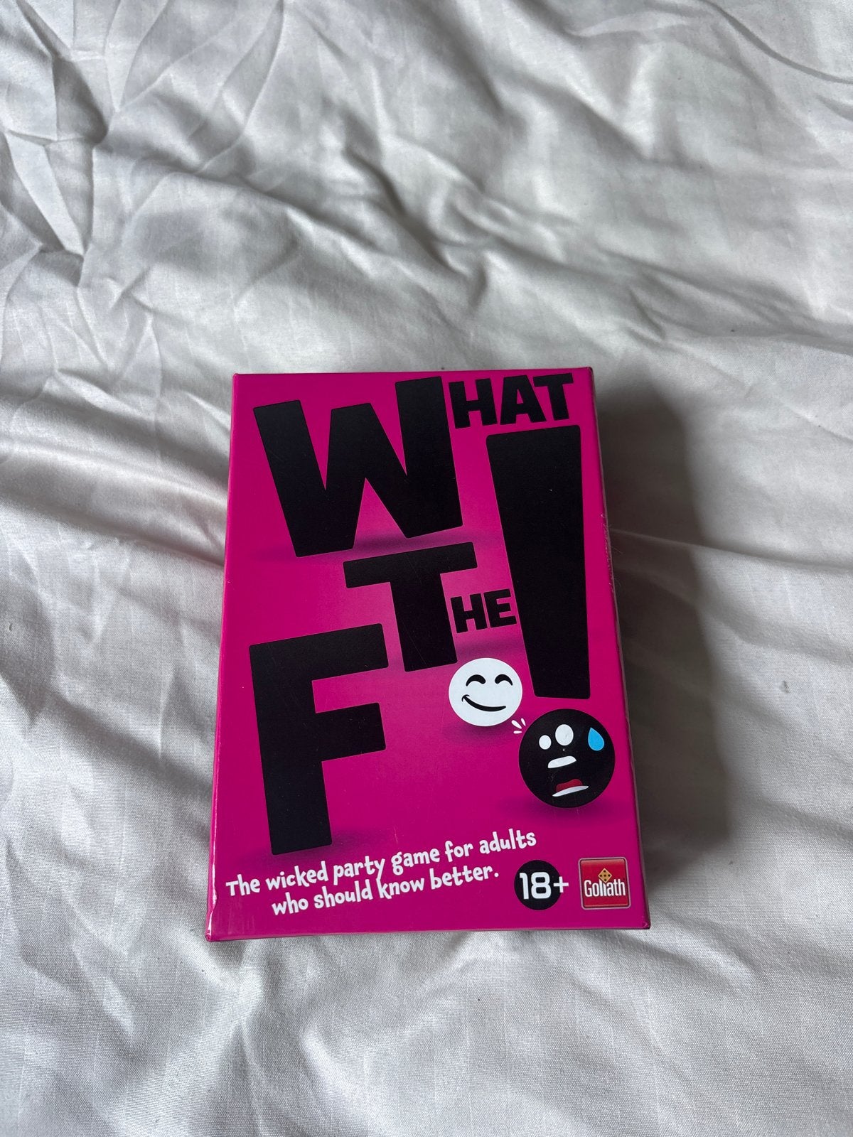 What The F! - Het ondeugende partyspel voor volwassenen, Drie of vier spelers, Ophalen of Verzenden, Zo goed als nieuw