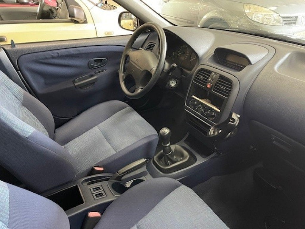 Mitsubishi CARISMA 1.9 TD NAP Youngtimer Airco Perfecte staa, Auto's, Mitsubishi, Huisgarantie, 4 cilinders, Met garantie (alle)
