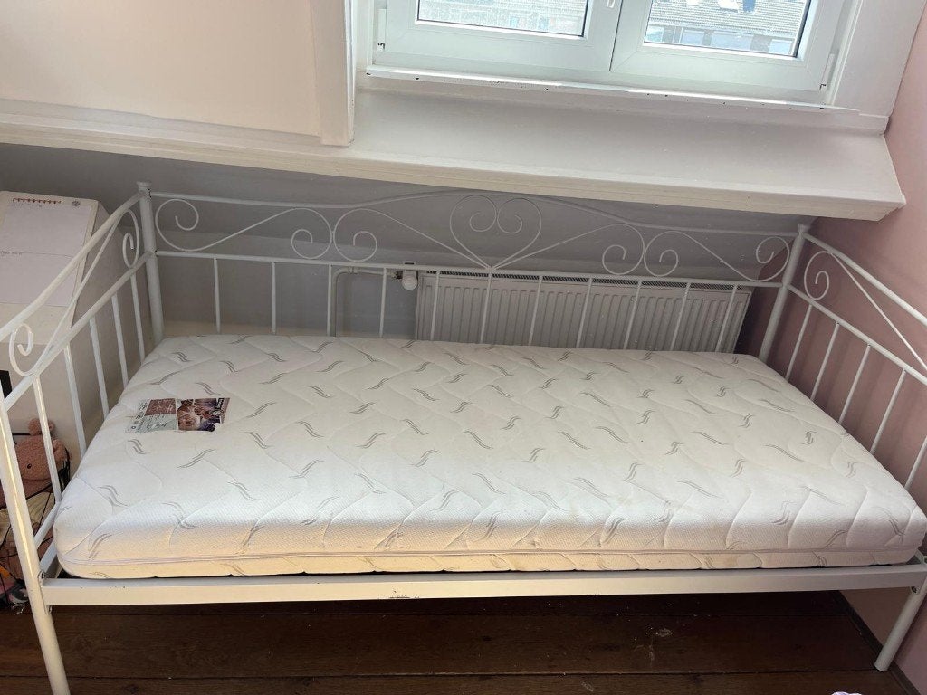 Kinderbed met matras, Kinderen en Baby's, Gebruikt, 70 tot 85 cm, 180 cm of meer, Ophalen
