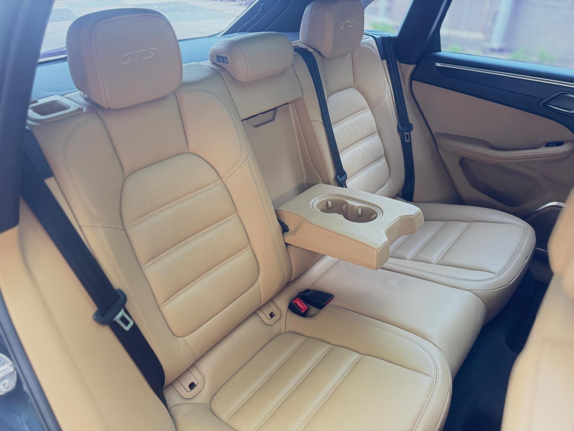 Foto 48 van Porsche Macan 3.0 GTS Burmester ACC Pano Cognac L Chrono Vol