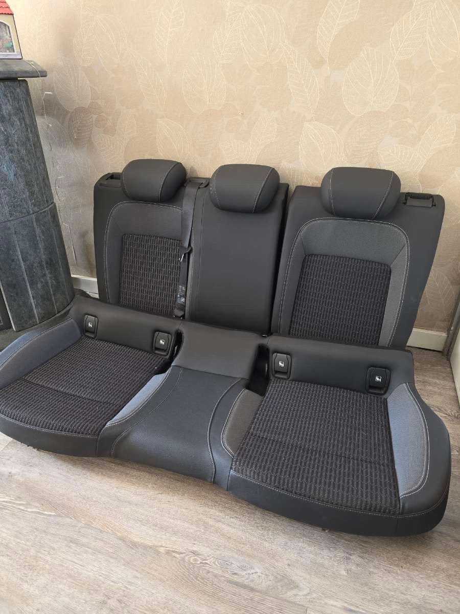 Opel astra K achterbank, Auto-onderdelen, Interieur en Bekleding, Ophalen of Verzenden, Opel