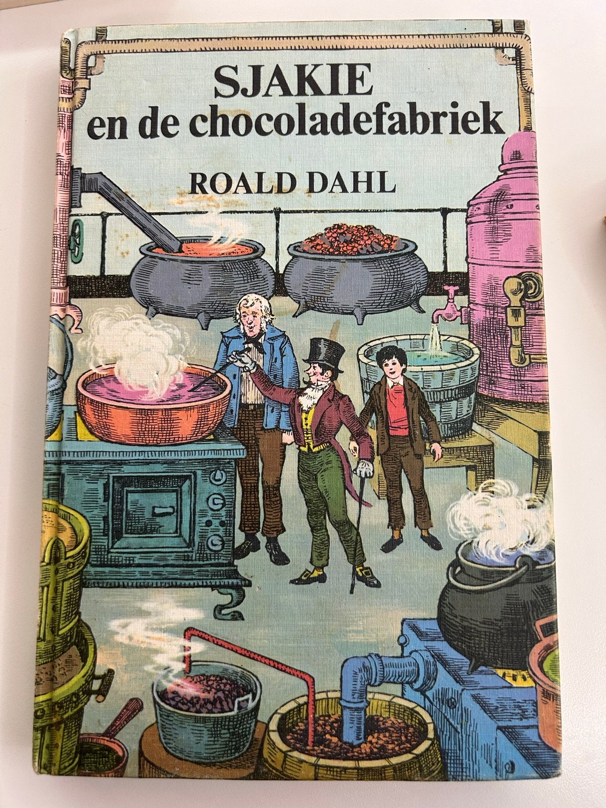 Sjakie en de chocoladefabriek - Roald Dahl, Ophalen of Verzenden, Gelezen, Fictie algemeen