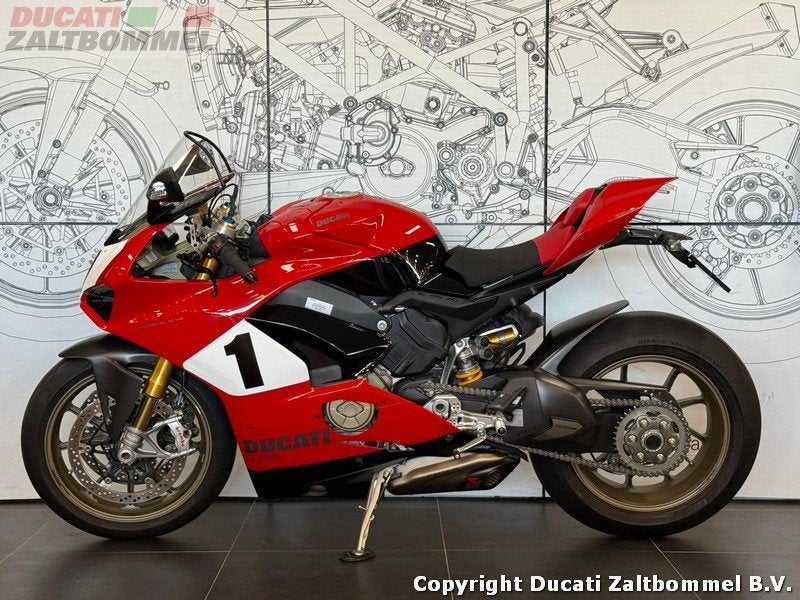 Ducati PANIGALE V4 25 Anniversario (bj 2020), Sport, Meer dan 35 kW, 1103 cc, Gebruikt