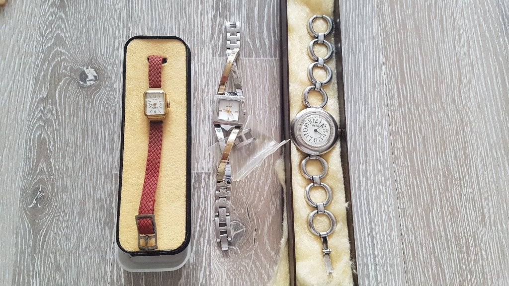 Heel veel horloges in 1 koop waaronder dkny, vintage monte, Sieraden, Tassen en Uiterlijk, Horloges | Dames, Ophalen of Verzenden