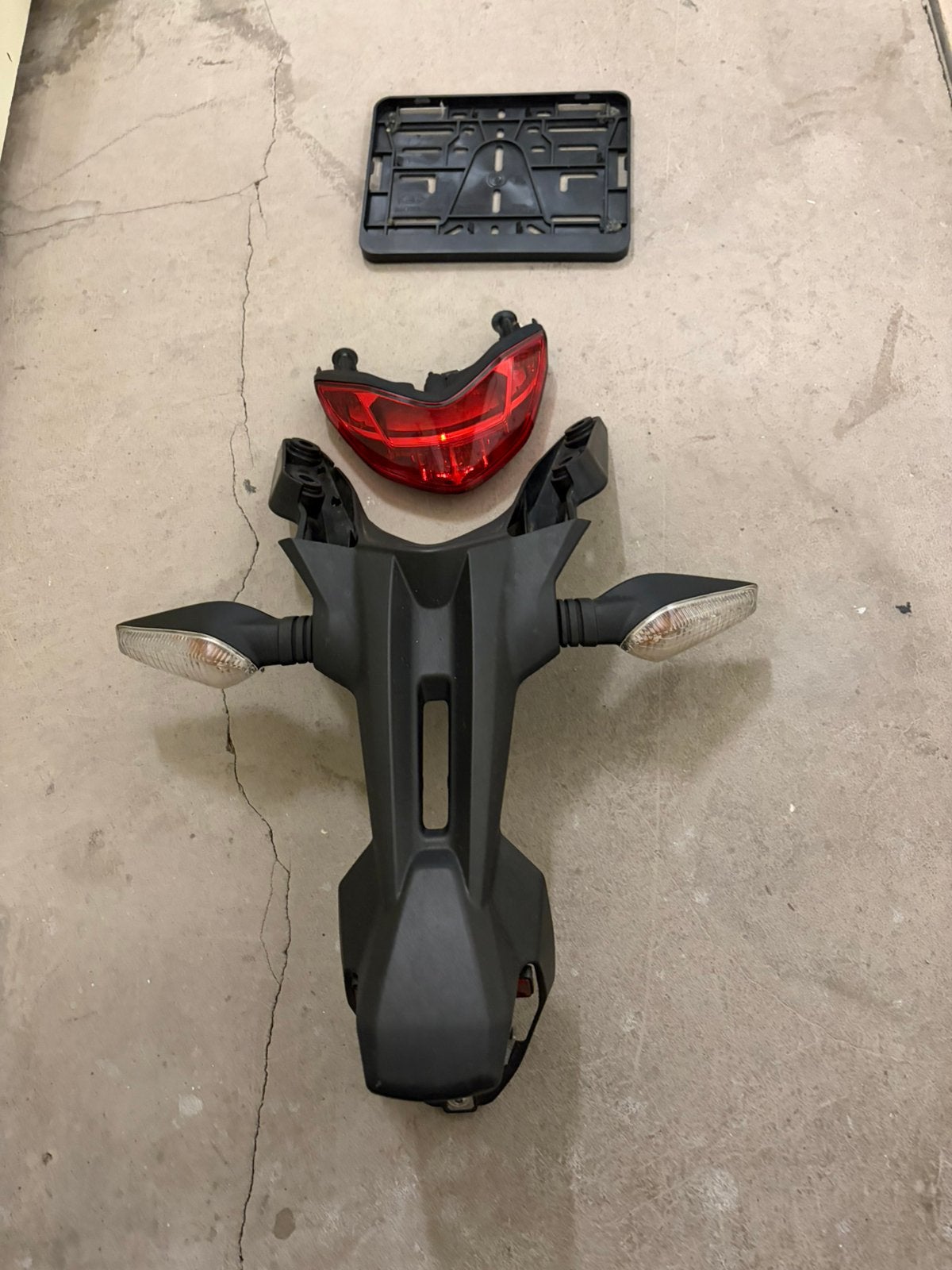 Ducati Monster 821 achterlicht en spatbord OEM, Ophalen of Verzenden, Gebruikt
