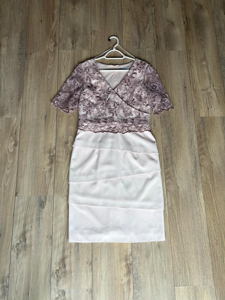 Gina Bacconi Roze Cocktailjurk met Kant - Maat 38/40 (M), Maat 38/40 (M), Cocktailjurk, Ophalen of Verzenden, Zo goed als nieuw