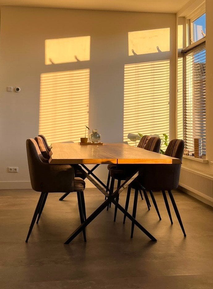Eettafel met metalen X onderstel | Massief eiken, Ophalen, 100 tot 150 cm, Eikenhout, 200 cm of meer