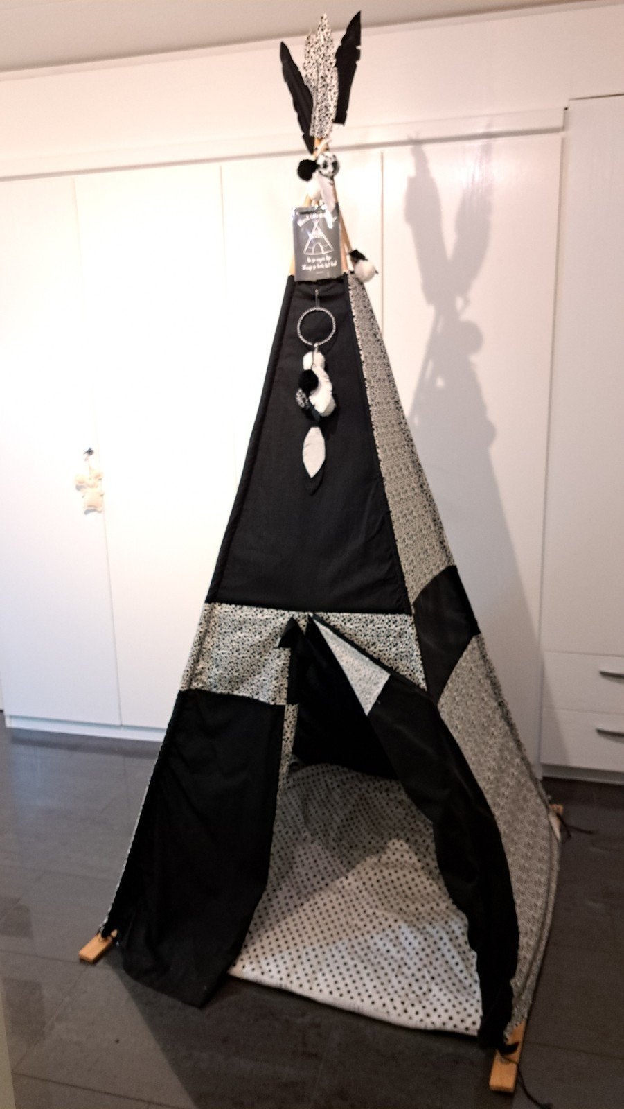 Zwart-witte tipi speeltent voor kinderen, Ophalen, Gebruikt, Overige materialen