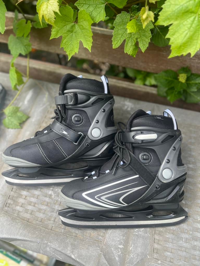 Schaatsen (nieuw) 44, Ophalen of Verzenden, Nieuw, Noren