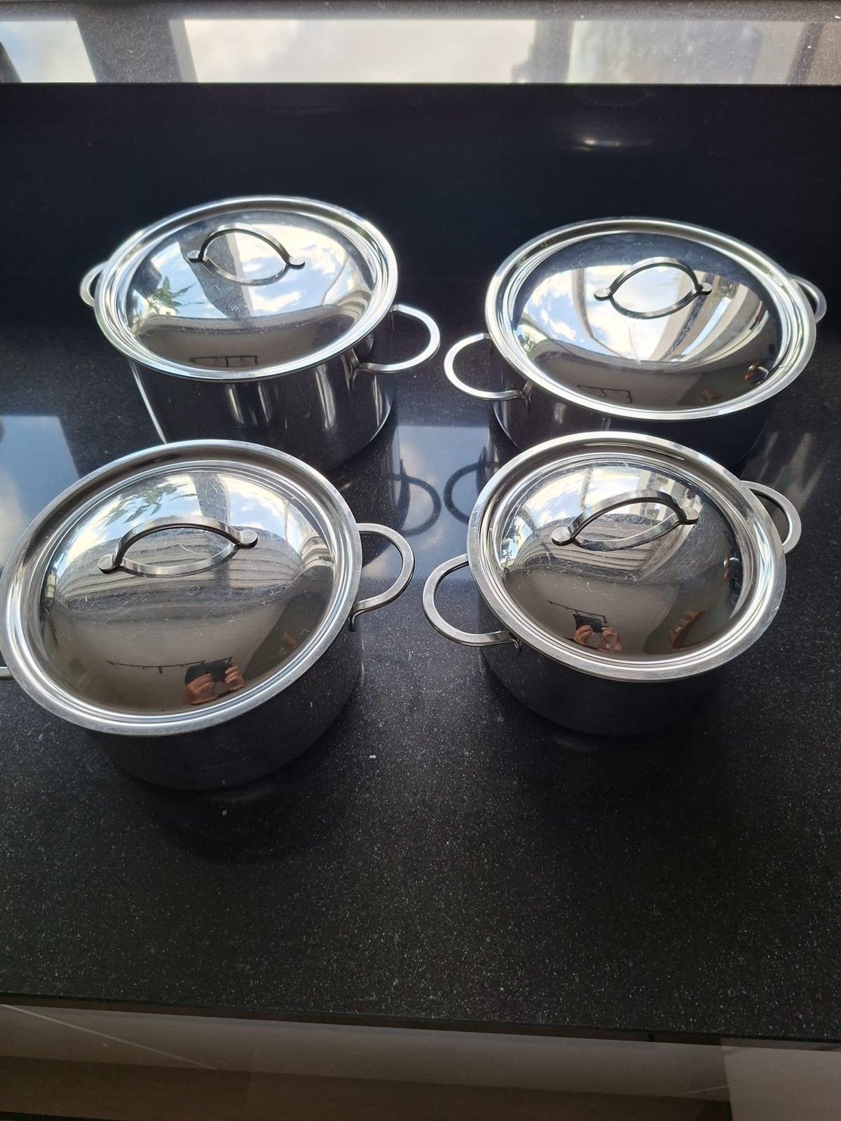 4 delige pannenset van het merk Spring., Ophalen, Zo goed als nieuw, Rvs, Pannenset