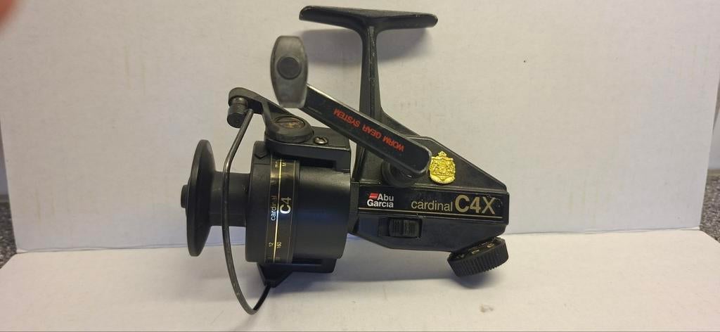 Abu Garcia cardinal C4X, Watersport en Boten, Hengelsport | Algemeen, Ophalen of Verzenden, Molen