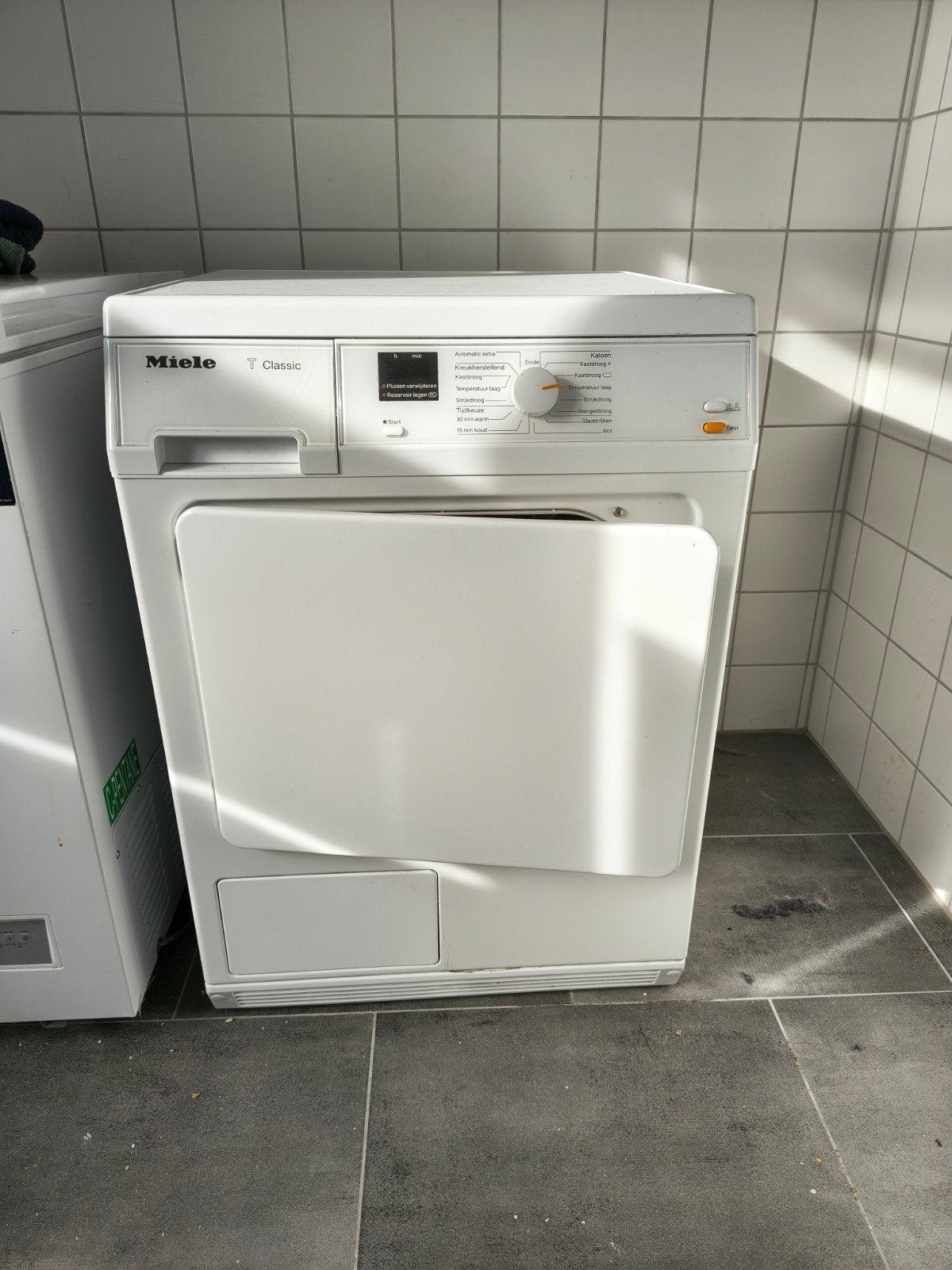 Miele T Classic wasdroger - Goede staat, Ophalen, 6 tot 8 kg, Gebruikt, Voorlader