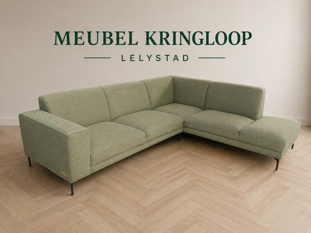 Umix hoekbank 270x220cm geheel gereinigd  hele nette staat, Huis en Inrichting, Banken | Bankstellen, 250 tot 300 cm, ., Hoekbank